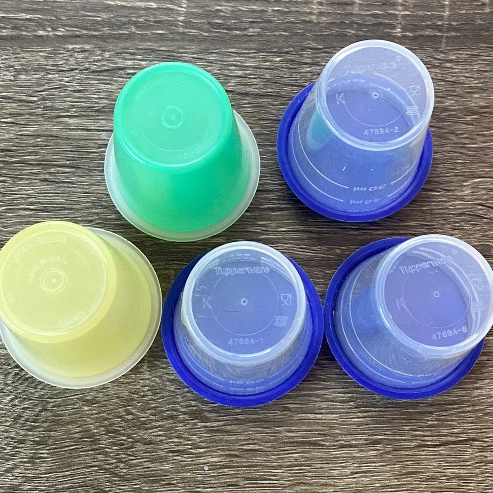 Tupperware Midgets 2oz Containers Set of 5‎ Blue Green Yellow Clear Vintage